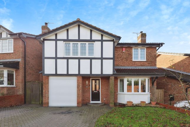 5 bed detached house