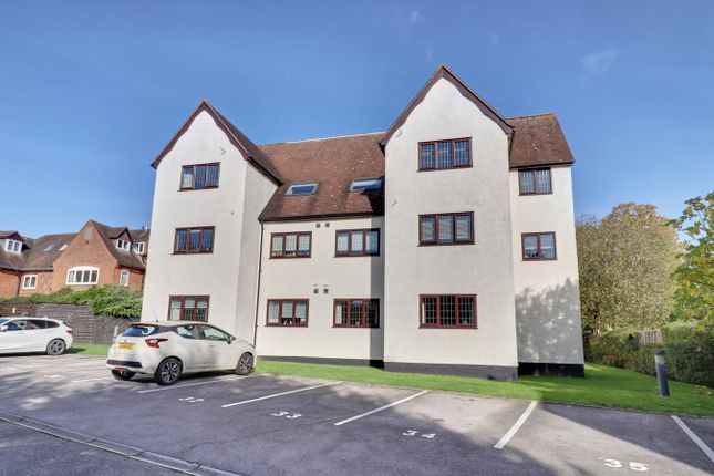 Hadham Road, Bishop's Stortford, CM23 2 bed apartment for sale