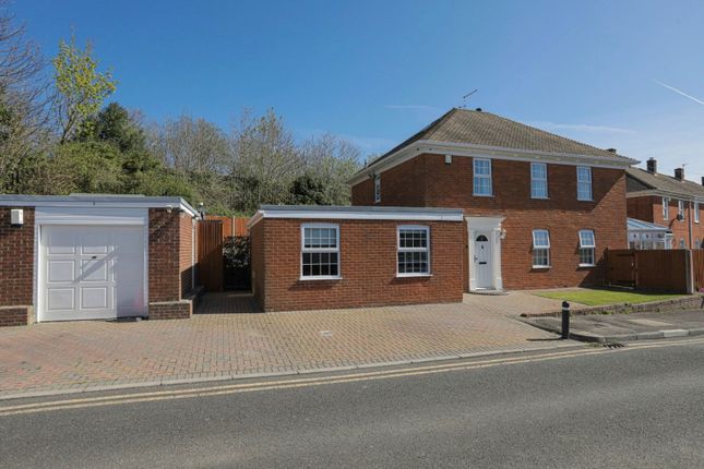 Carlsden Close, River, CT17 5 bed detached house for sale