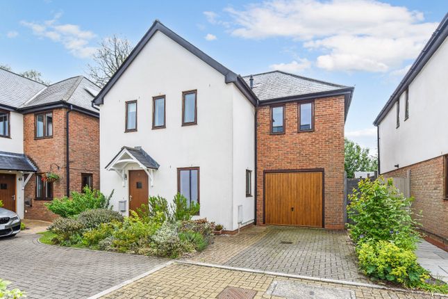 3 bed detached house