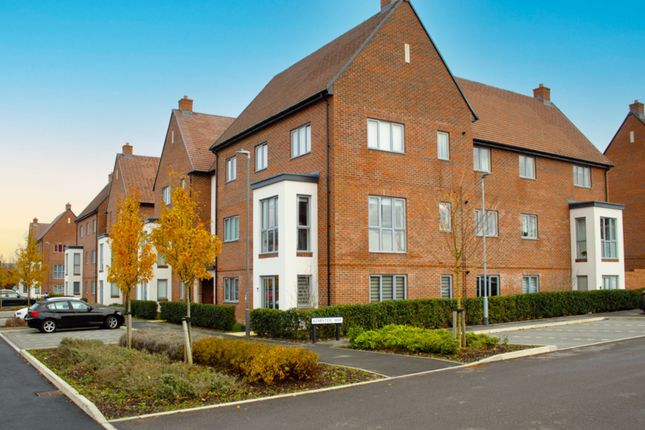 Kempster Way, Aylesbury HP22 2 bed flat for sale