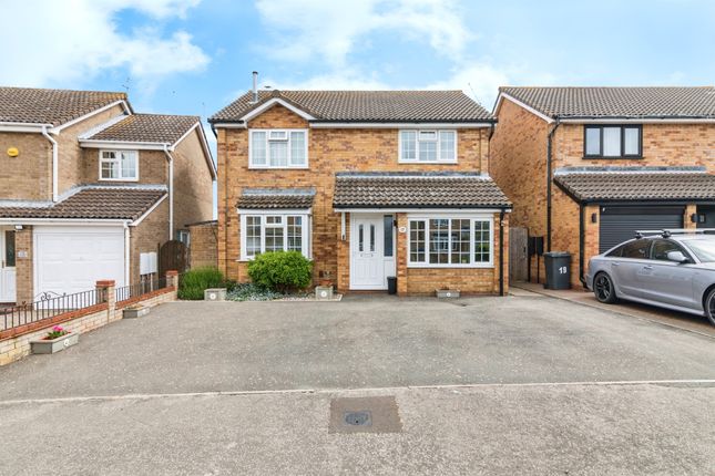 4 bed detached house