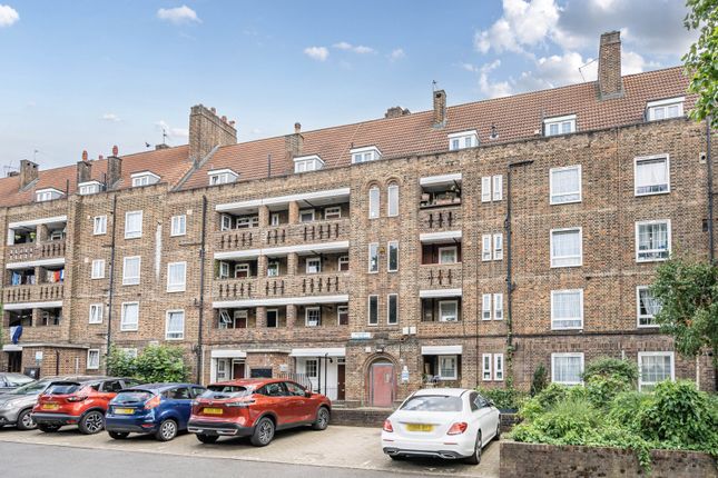 Peckham Road, London 2 bed apartment for sale