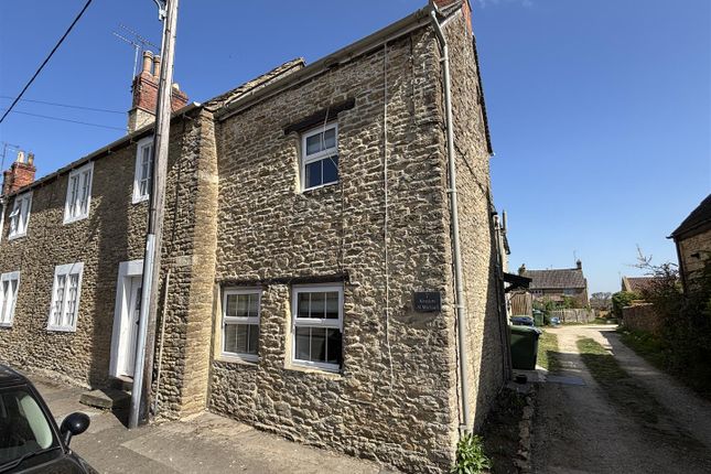 2 bedroom cottage for sale