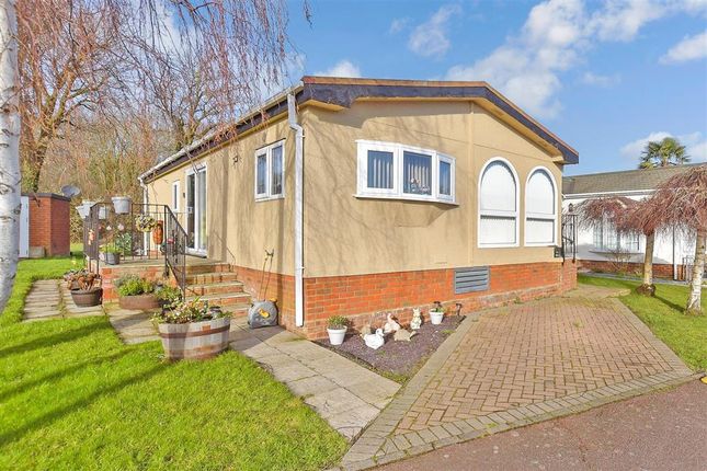2 bed mobile/park home