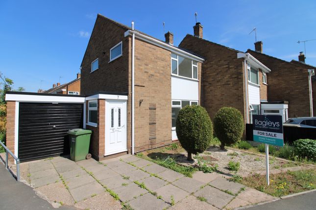 Walker Drive, Kidderminster, DY10 2YW 3 bed end of terrace house for sale