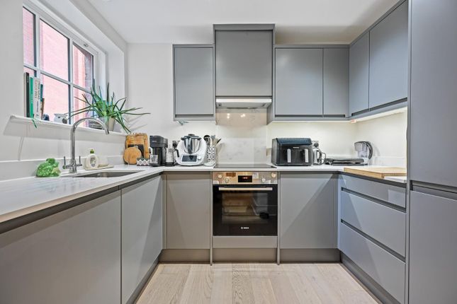 Friston House The Broadway Ealing W5 1 bed flat for sale