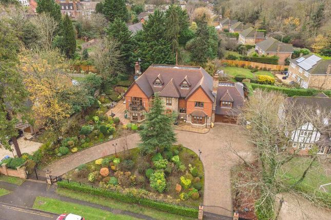 South Park, Gerrards Cross SL9 6 bed detached house for sale