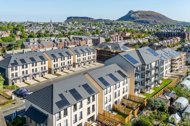 3 bed town house