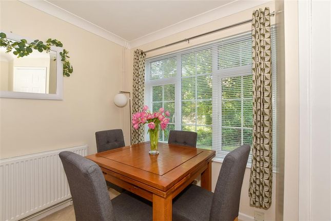 2 bed end terrace house