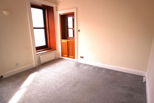 3 bed maisonette