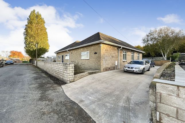 4 bedroom detached bungalow for sale