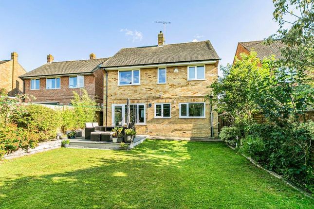 NORWOOD ROAD, EFFINGHAM, KT24 3 bed detached house for sale