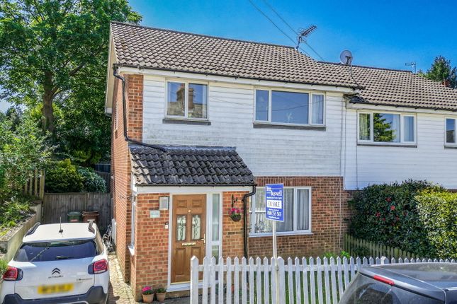 No Onward Chain In Hawkhurst 3 bed semi