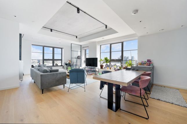 2 bed flat