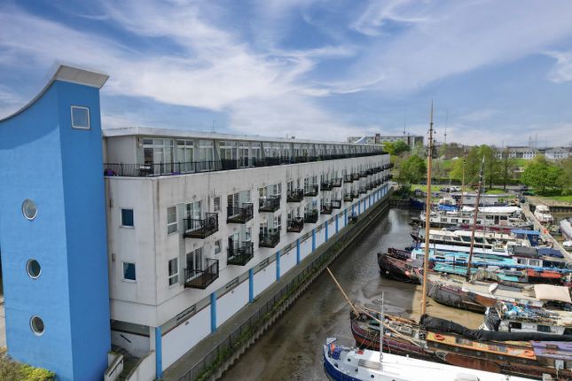 Venture Court, Canal Road, Gravesend... 2 bed apartment for sale