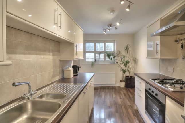 3 bedroom maisonette for sale