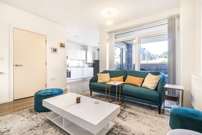 Hera Avenue, Barnet, EN5 2 bed apartment for sale