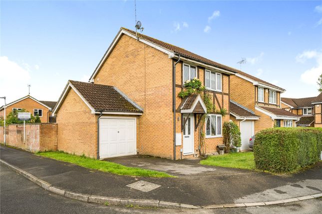 3 bed detached house