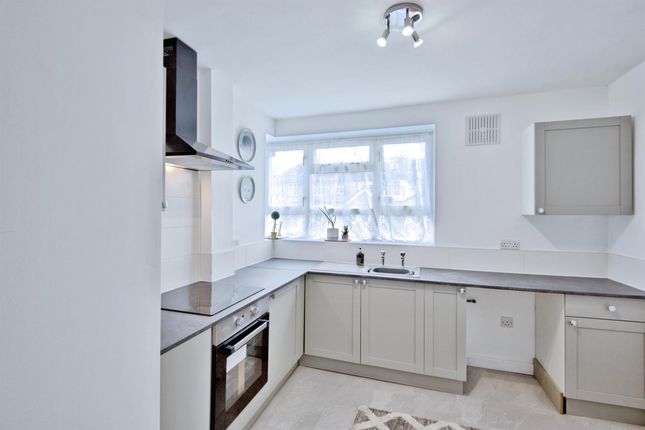 1 bedroom ground floor flat for sale