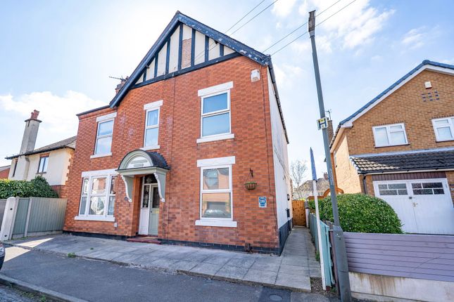3 bed semi-detached house