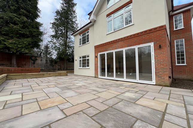 7 bed detached house