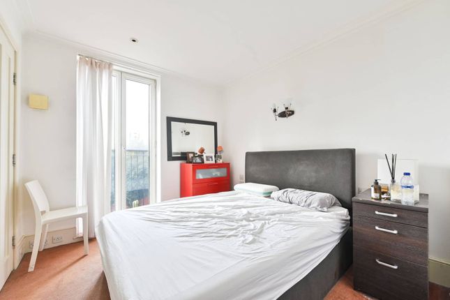 Coleridge Gardens, Chelsea, London, SW10 1 bed flat for sale
