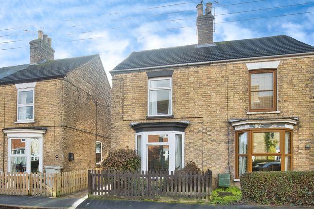 3 bed semi-detached house