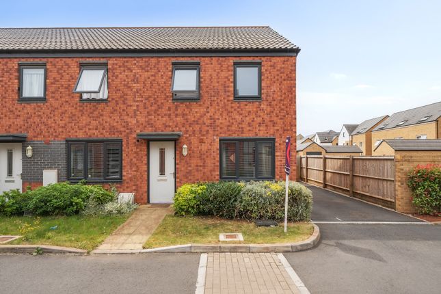 3 bedroom end of terrace house for sale
