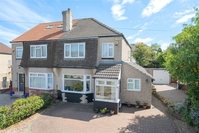 Buckstone Oval, Leeds, West Yorkshire 3 bed semi