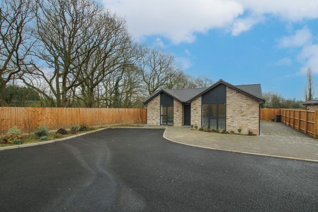 3 bed detached bungalow
