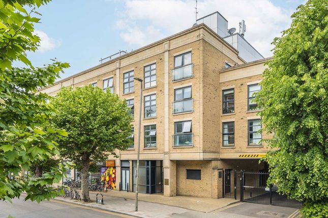 Magdalen Road, London SW18 1 bed flat for sale