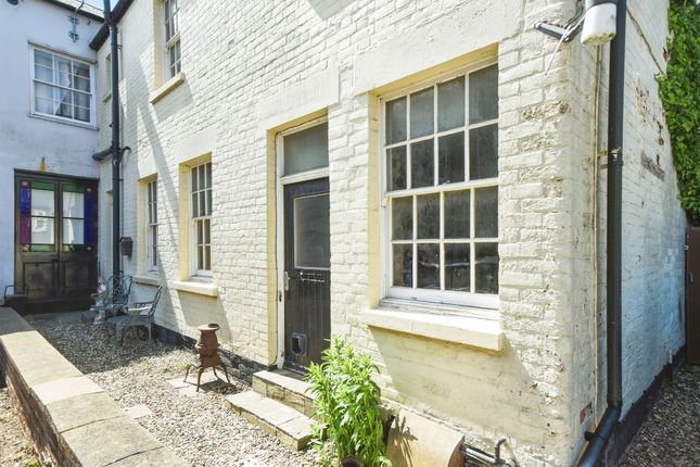 2 bed cottage