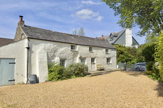 Meadowside, Burlawn, PL27 3 bed detached house for sale