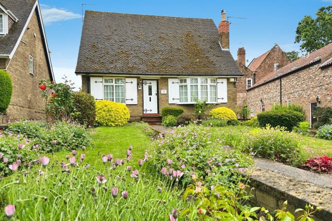 Main Street, Willerby, Hull, East... 3 bed detached bungalow for sale