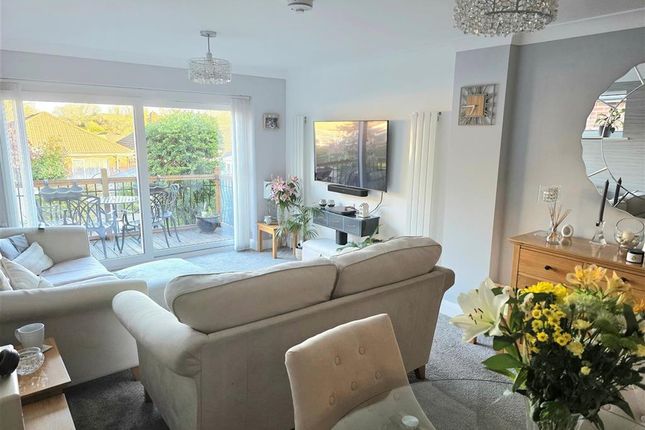 4 bed semi-detached bungalow