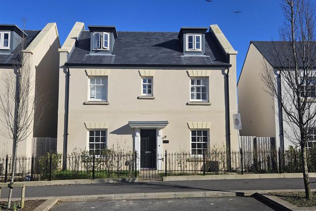 Lynx Lane, Plymouth PL9 5 bed detached house for sale