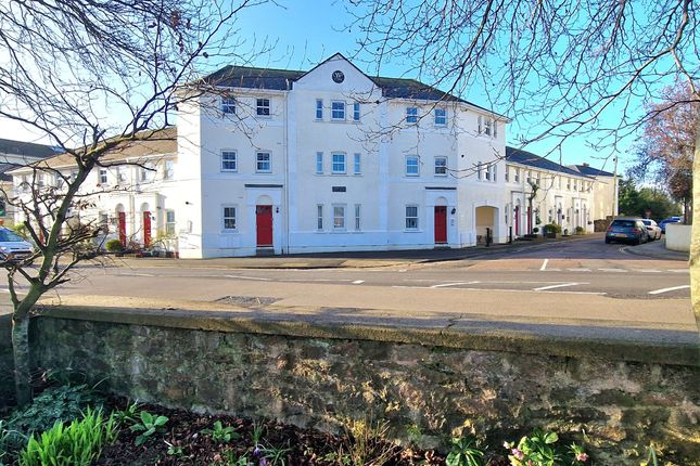 Babbacombe, Torquay 2 bed apartment for sale