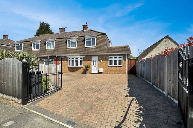 3 bedroom semi-detached house for sale