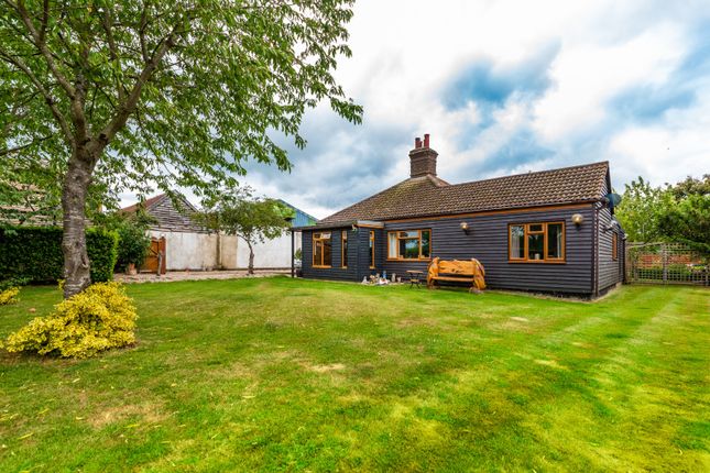 3 bedroom detached bungalow for sale