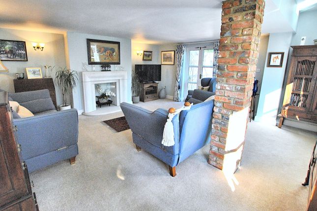 The Street, Haverhill CB9 3 bed detached house for sale