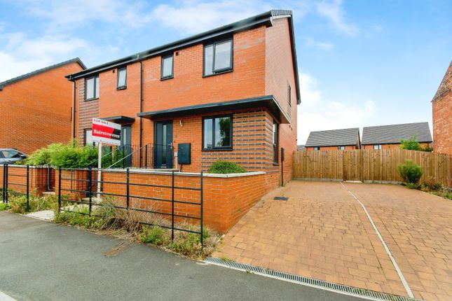 3 bedroom semi-detached house for sale