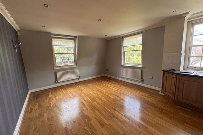 Church Walk, Wilmington, Dartford, Kent 2 bed flat for sale