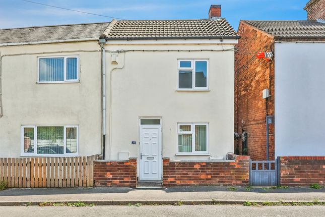 2 bedroom semi-detached house for sale