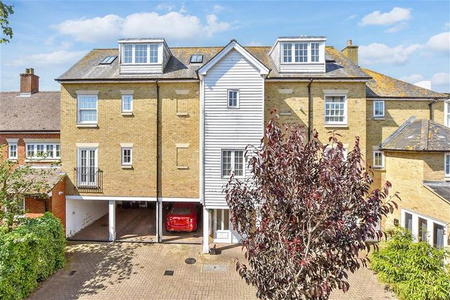 2 bed flat