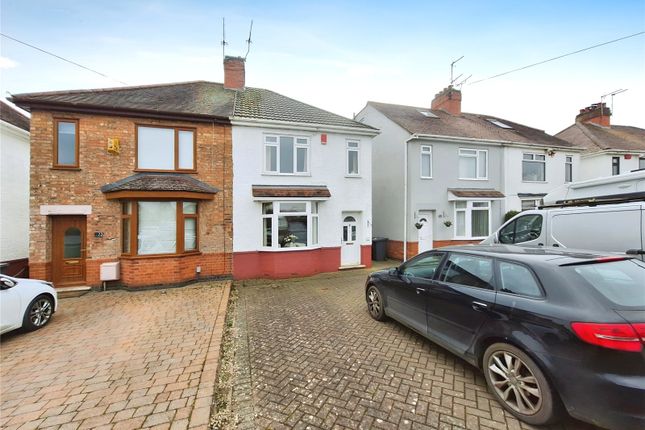 Golf Drive, Warwickshire CV11 3 bed semi
