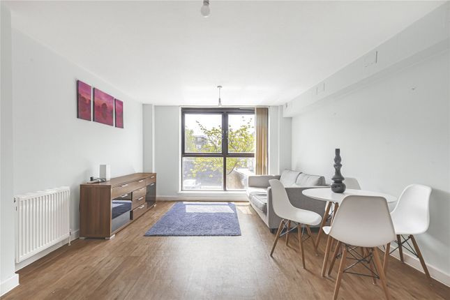 Merton Road, London, SW18 1 bed flat for sale