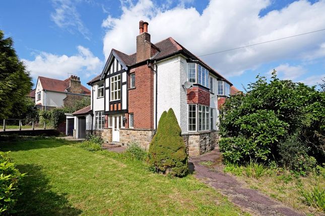 5 bed detached house