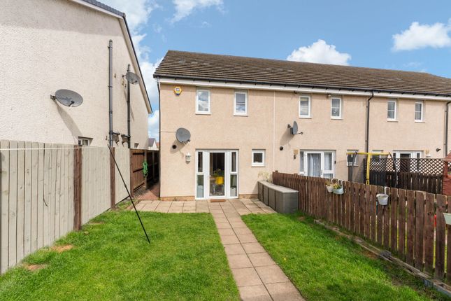 Church View, Broxburn EH52 3 bed end of terrace house for sale