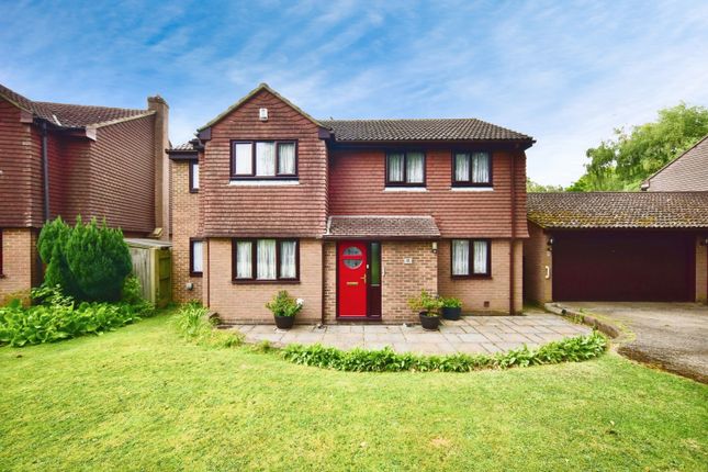 4 bed detached house